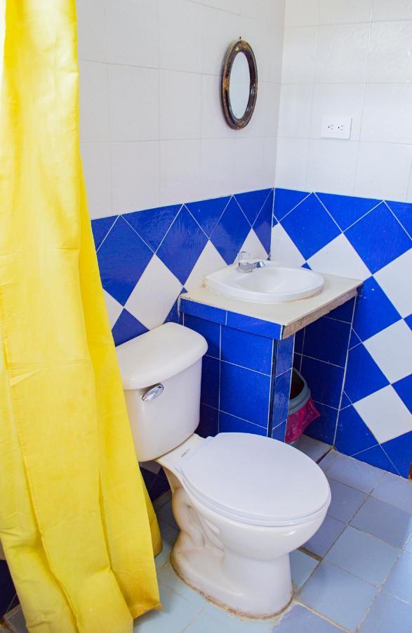 Hostal Maranatha Santa Marta  Esterno foto