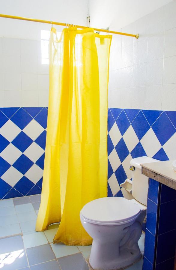 Hostal Maranatha Santa Marta  Esterno foto